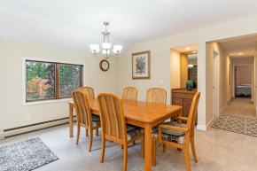 47 McCloud - Upper Unit 3 Bedrooms